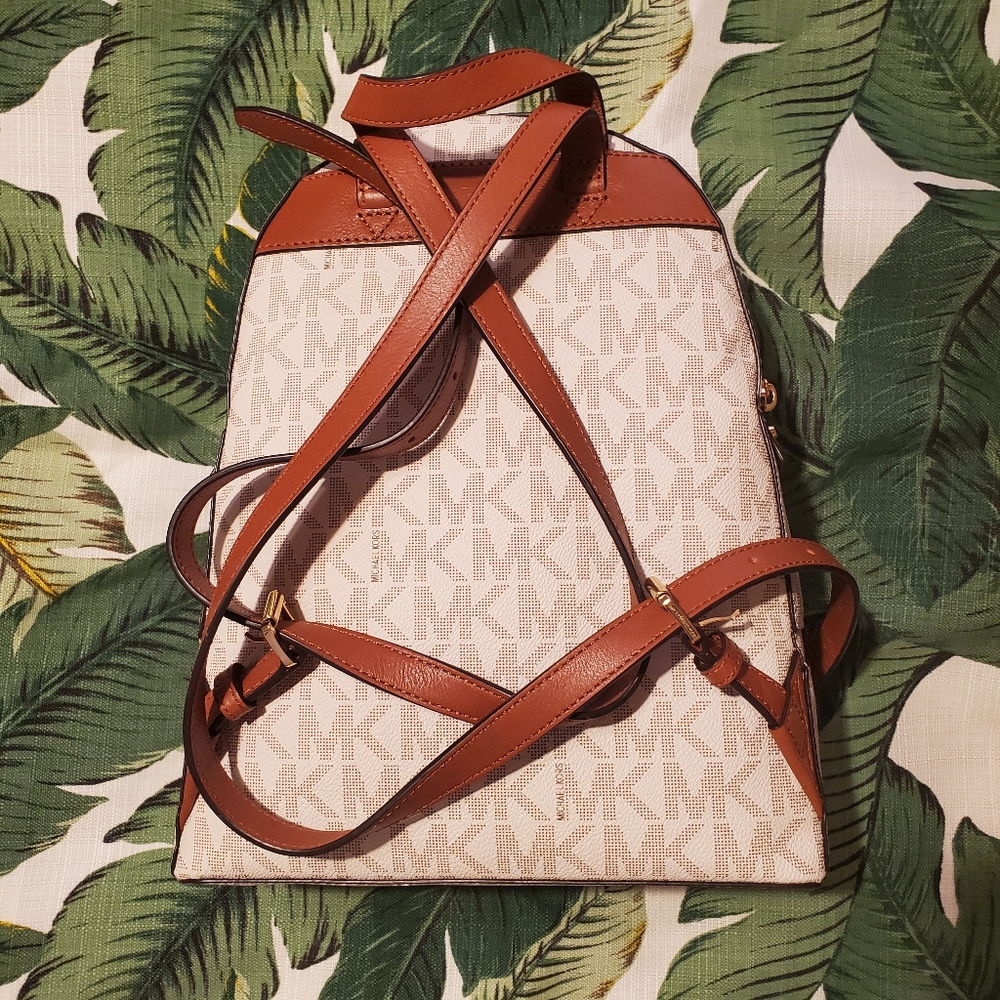 (SOLD) Michael Kors Rhea Backpack - Picture 3 of 8